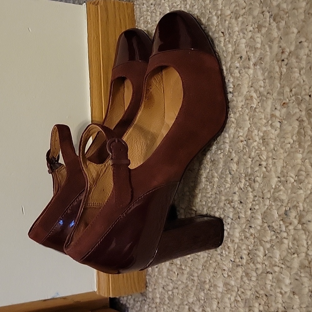 Clarks Indigo burgundy suede and patent Mary Janes